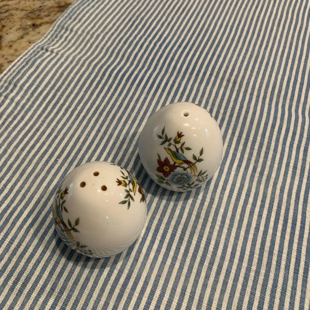 Vintage Floral Ceramic Salt and Pepper Shakers